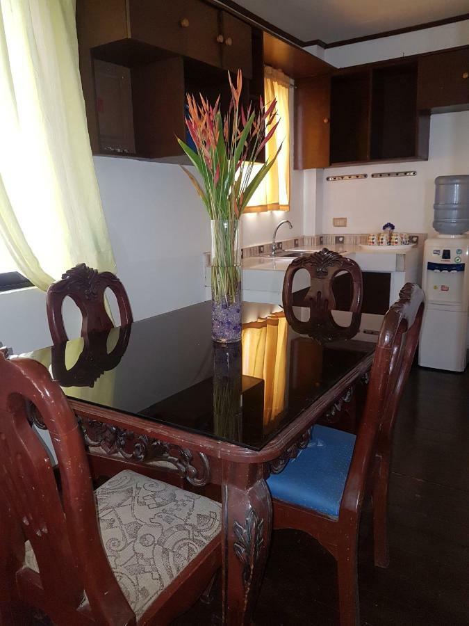 Joyful Island Hostel Lapu-Lapu City Exterior foto